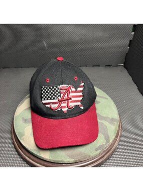 Zephyr NCAA Alabama Crimson Tide Snapback Hat Black & Red Adjustable